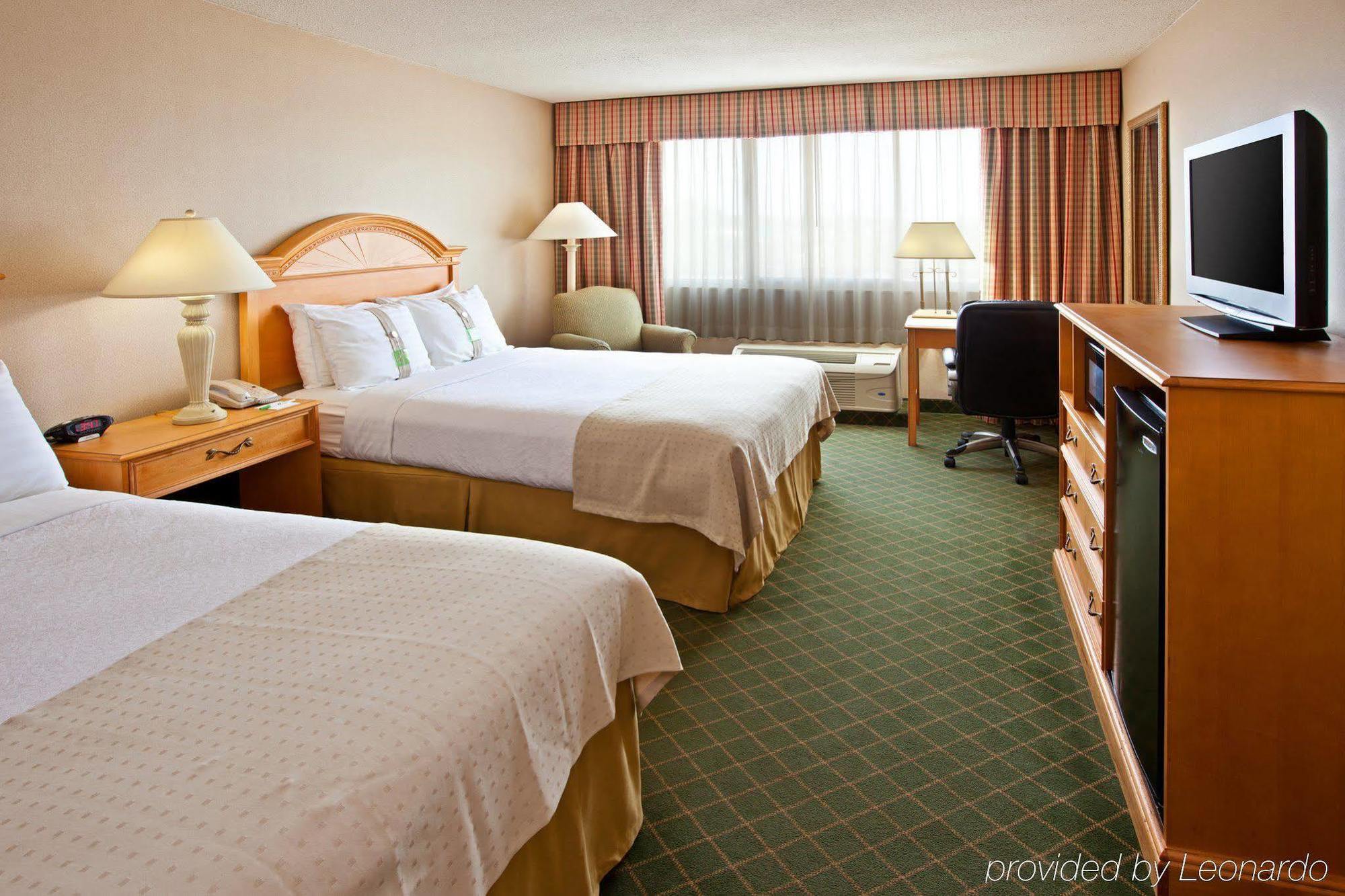 Holiday Inn - Terre Haute, An Ihg Hotel Room photo